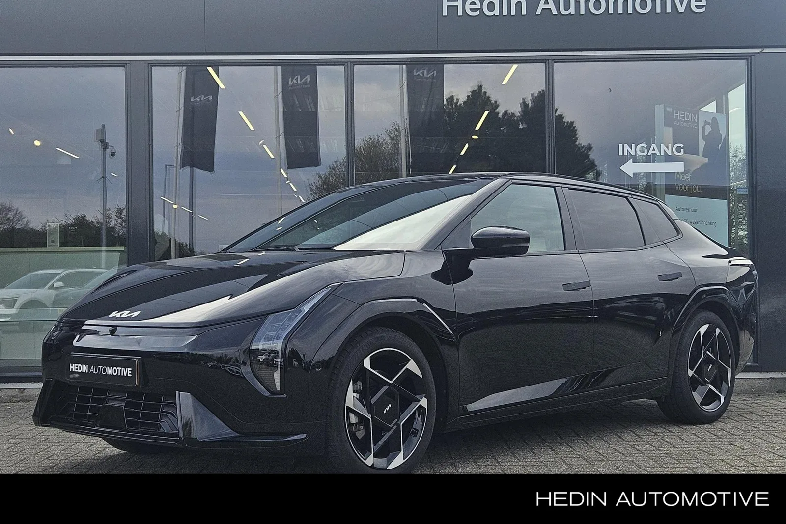 Kia EV4 (2025) — foto 1