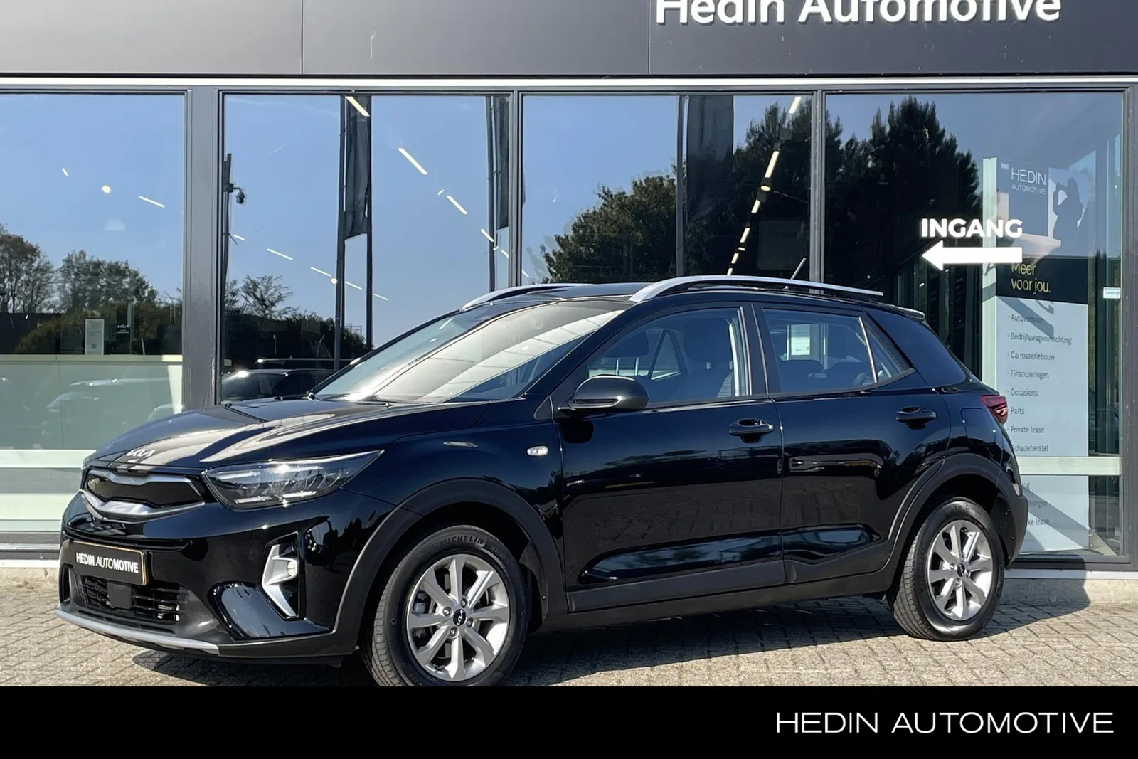 Kia Stonic (2023) — foto 1