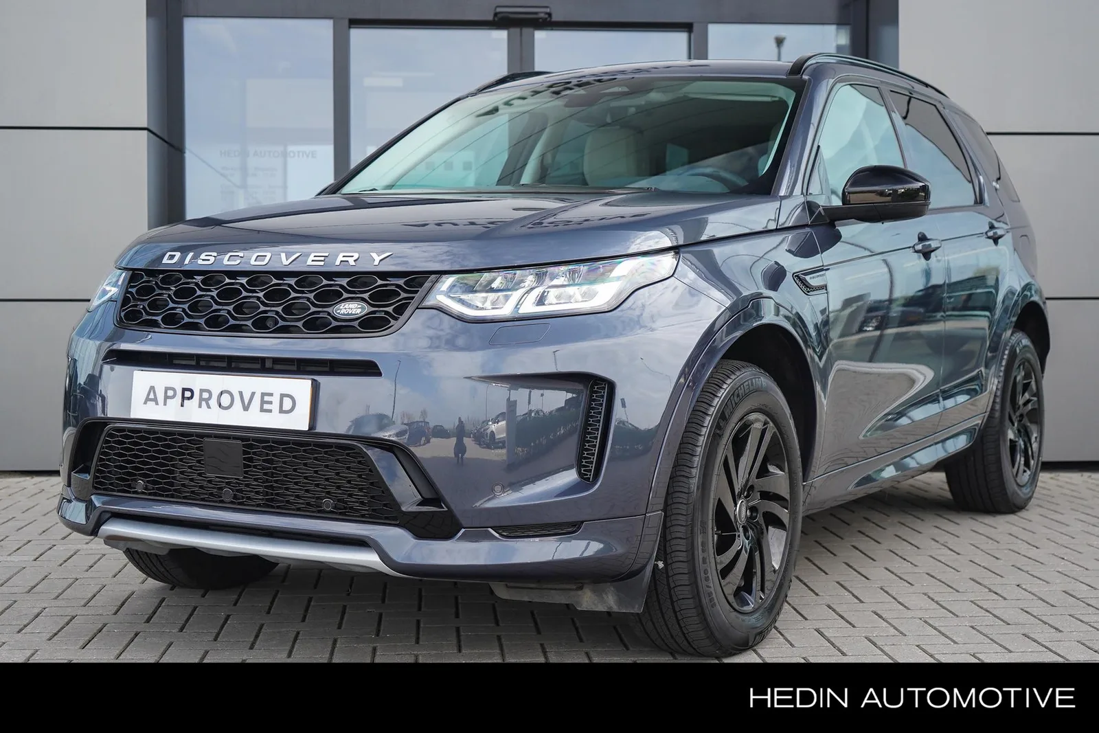 Land Rover Discovery Sport (2024) — foto 1