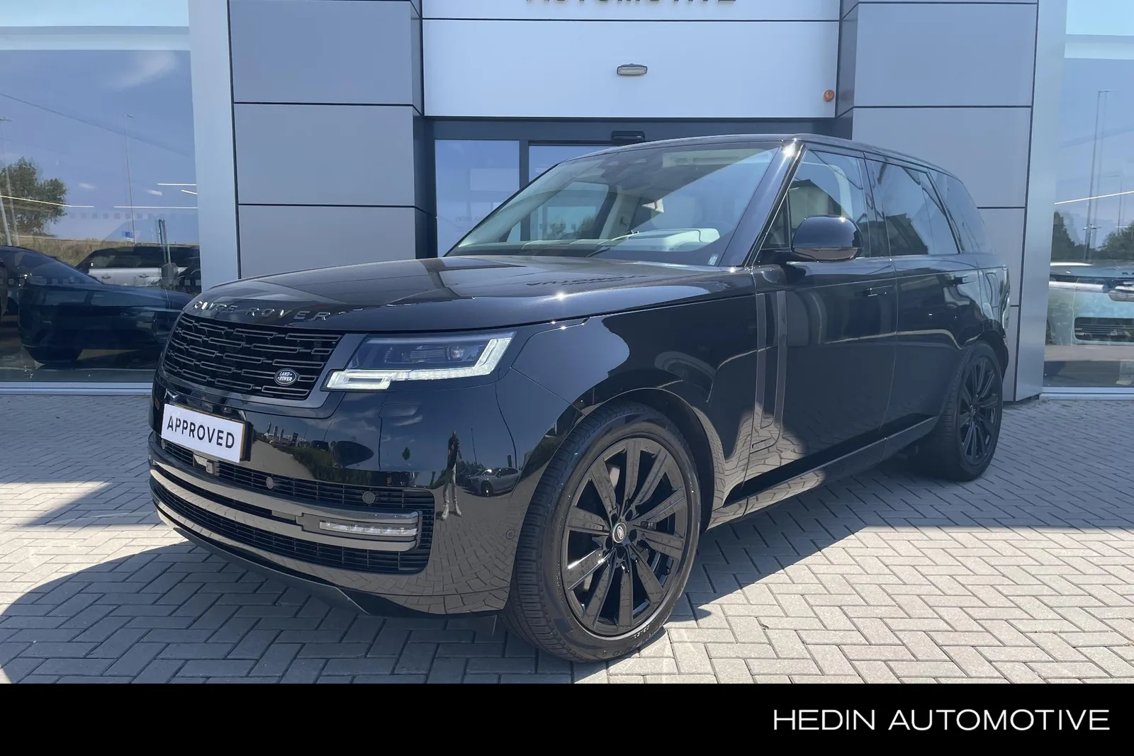 Land Rover Range Rover (2024) — foto 1