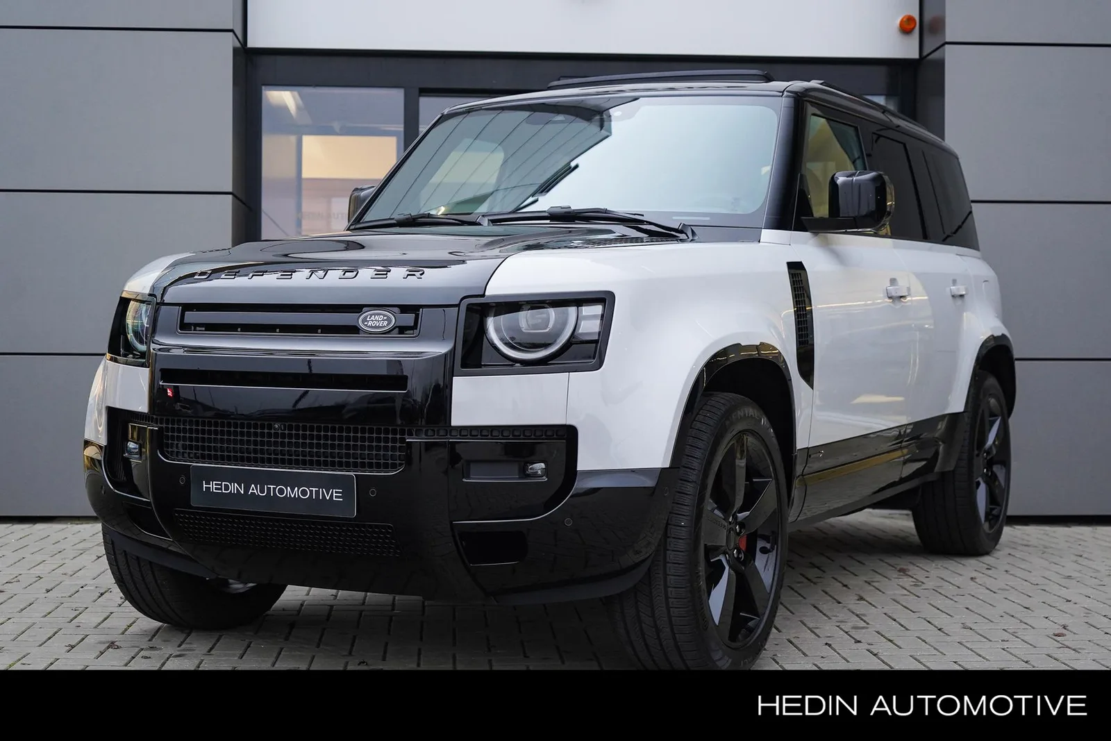 Land Rover Defender (2026) — foto 1