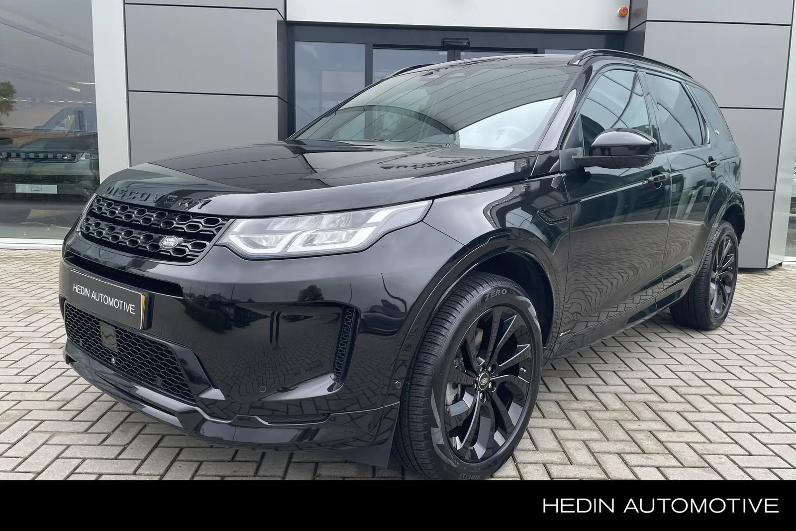Land Rover Discovery Sport (2021) — foto 1