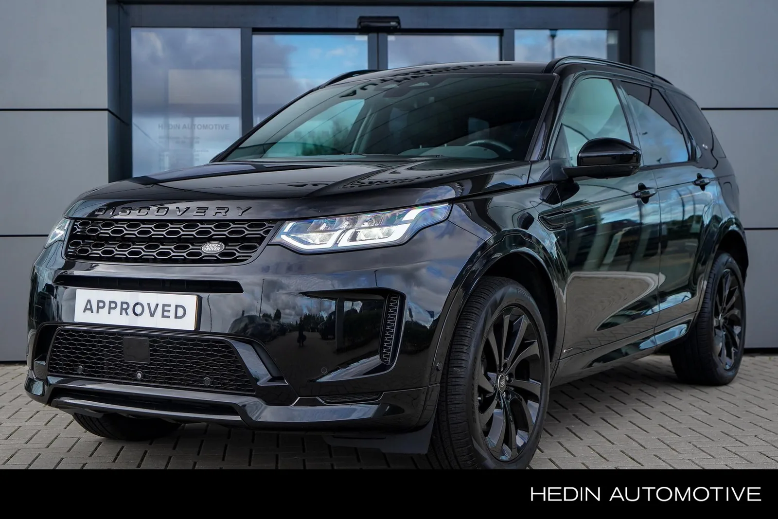 Land Rover Discovery Sport (2021) — foto 1