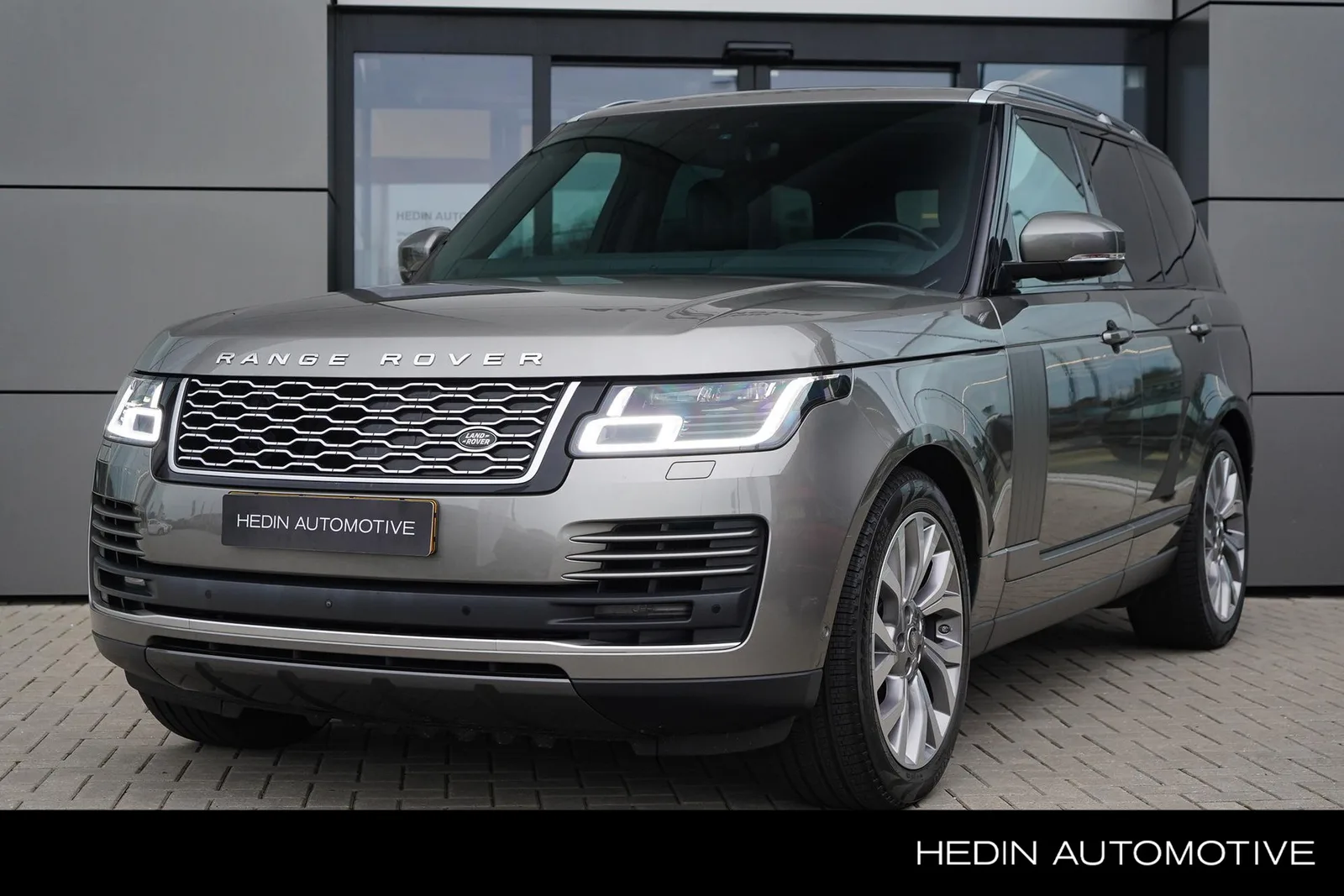 Land Rover Range Rover (2020) — foto 1