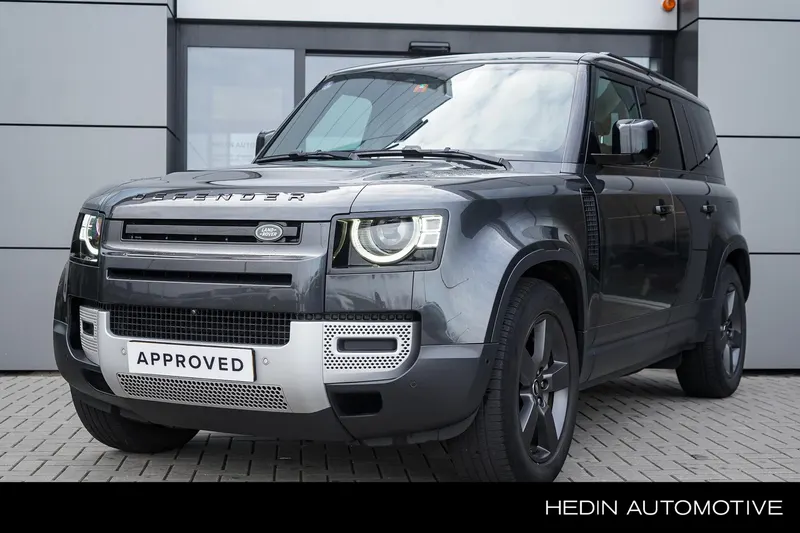 Land Rover Defender (2023)