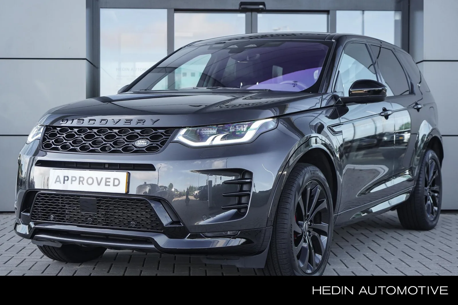 Land Rover Discovery Sport (2024) — foto 1