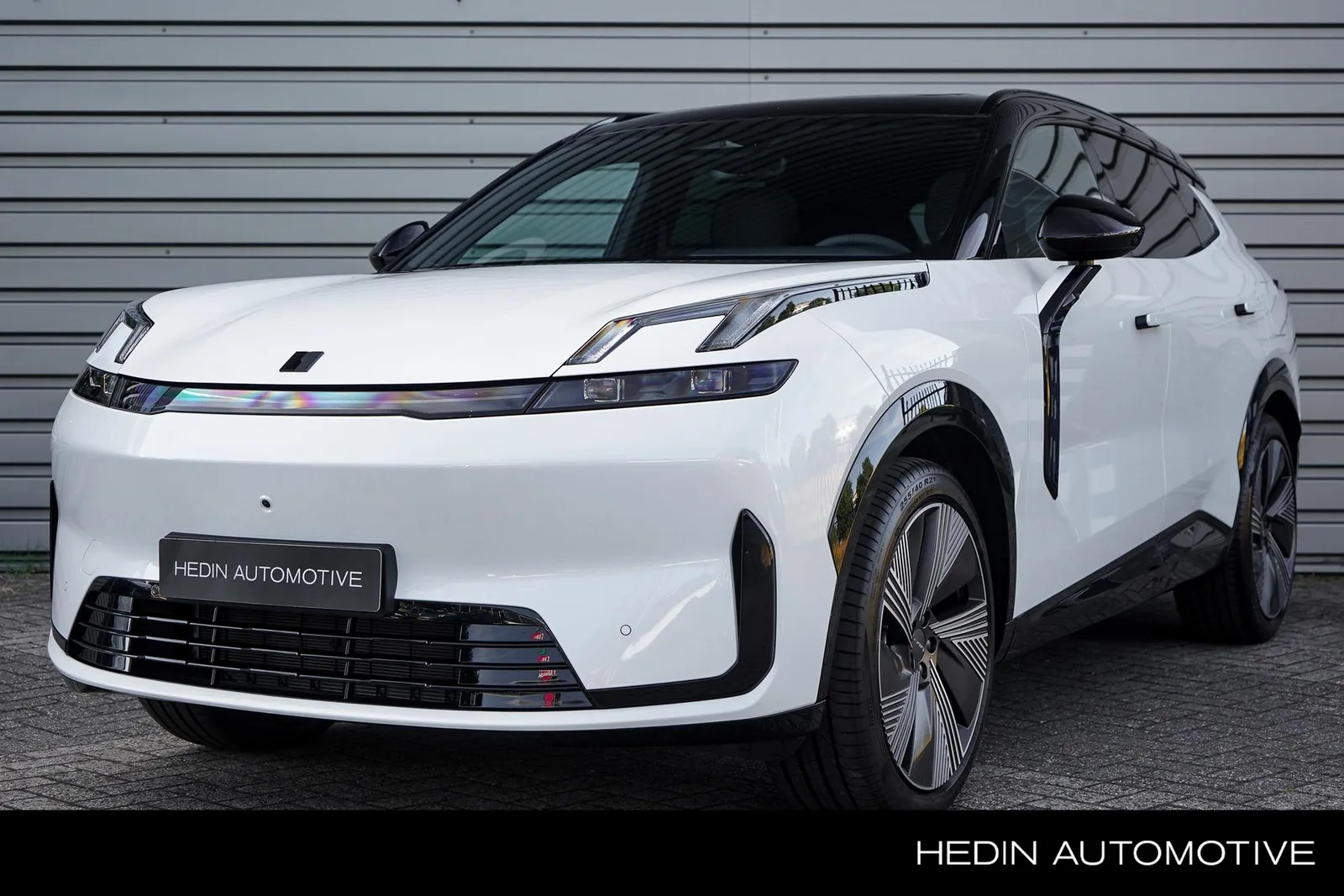Lynk & Co 08 (2026) — foto 1