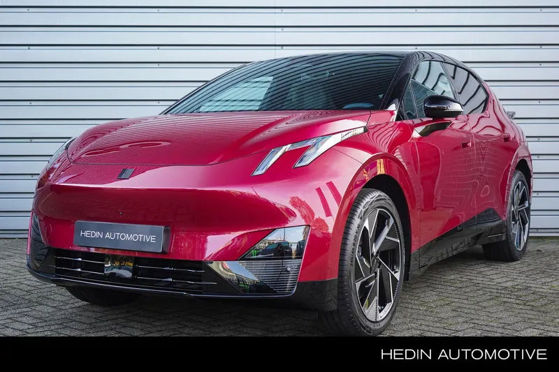 Lynk & Co 02 (2025)