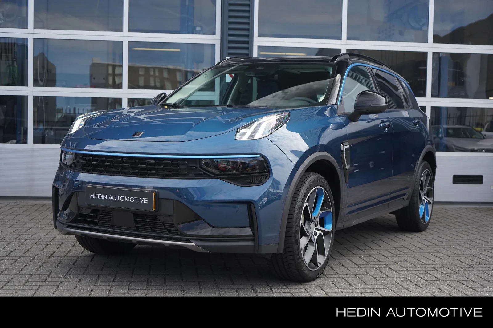 Lynk & Co 01 (2023) — foto 1