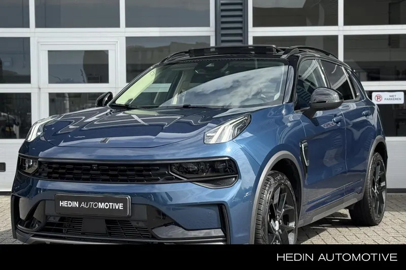 Lynk & Co 01 (2022)