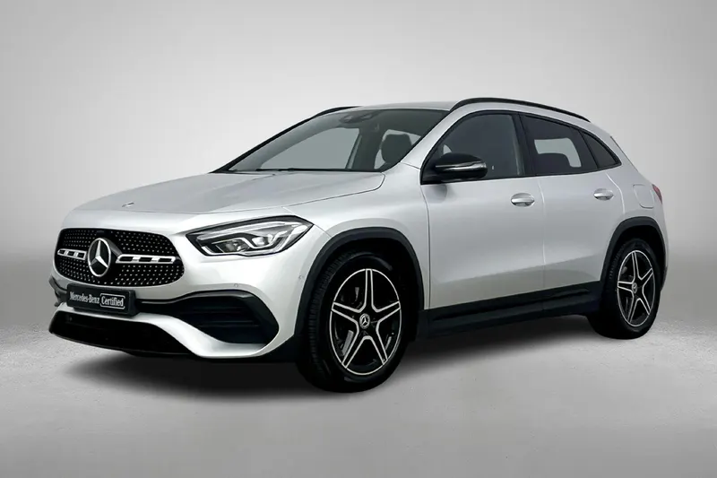 Mercedes-Benz GLA (2021)