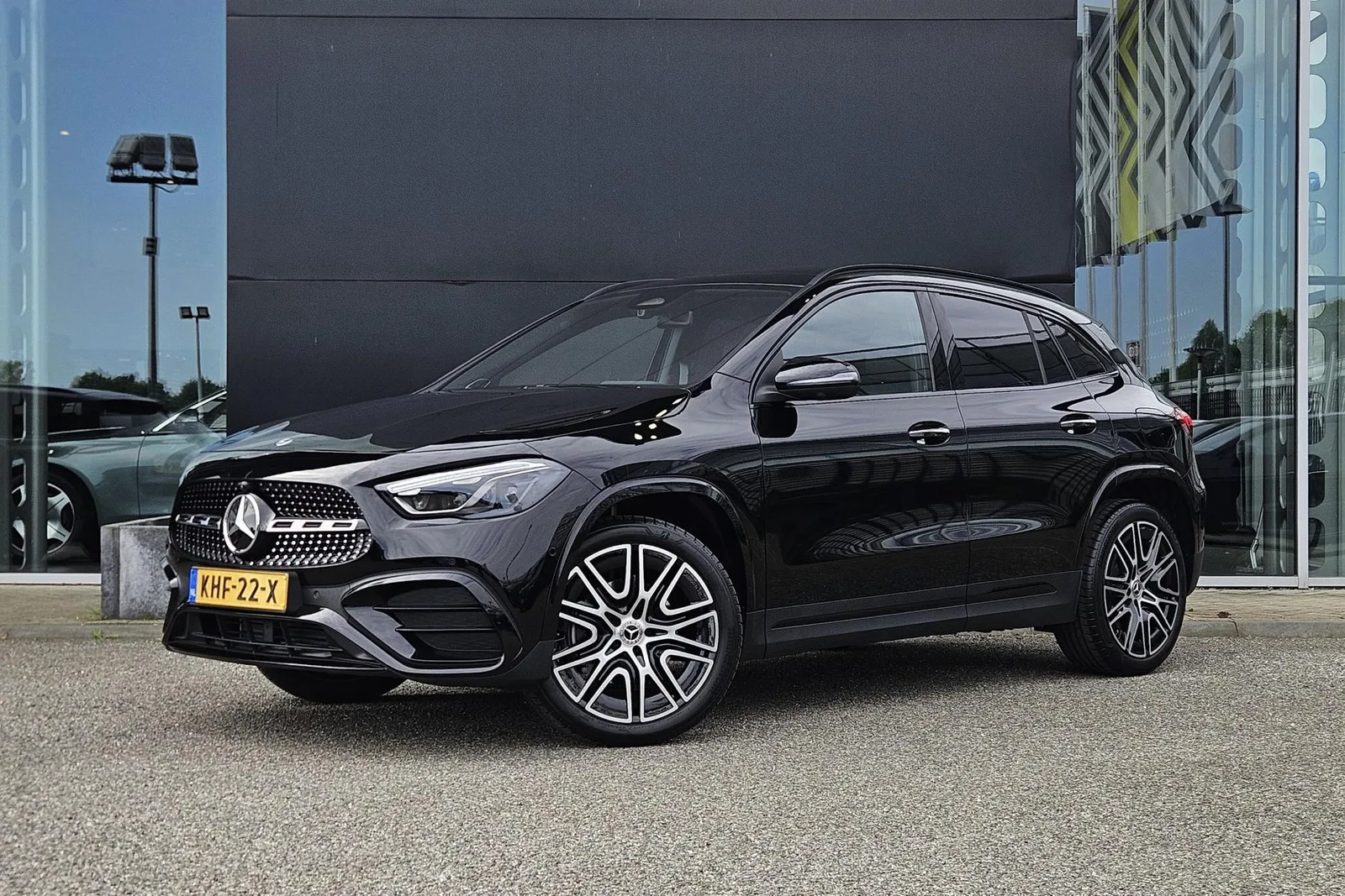 Mercedes-Benz GLA (2026) — foto 1