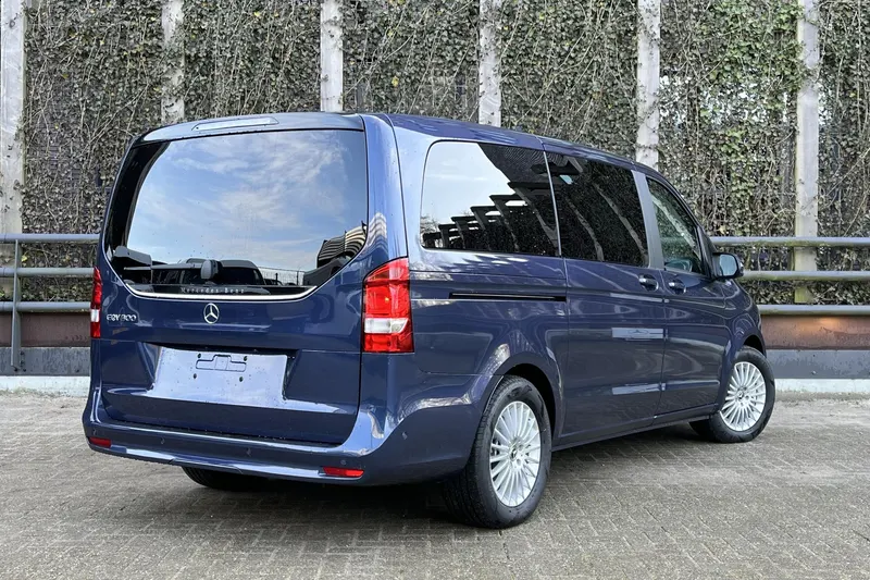 Mercedes-Benz EQV (2025)