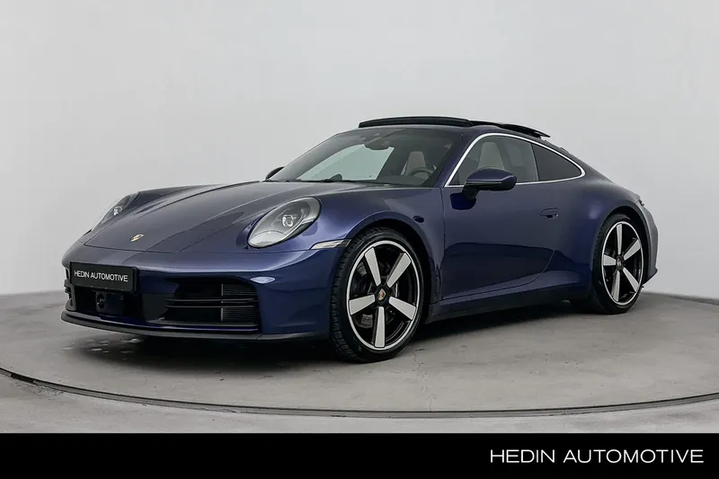 Porsche 911 (2025)