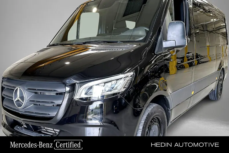 Mercedes-Benz Sprinter (2023)