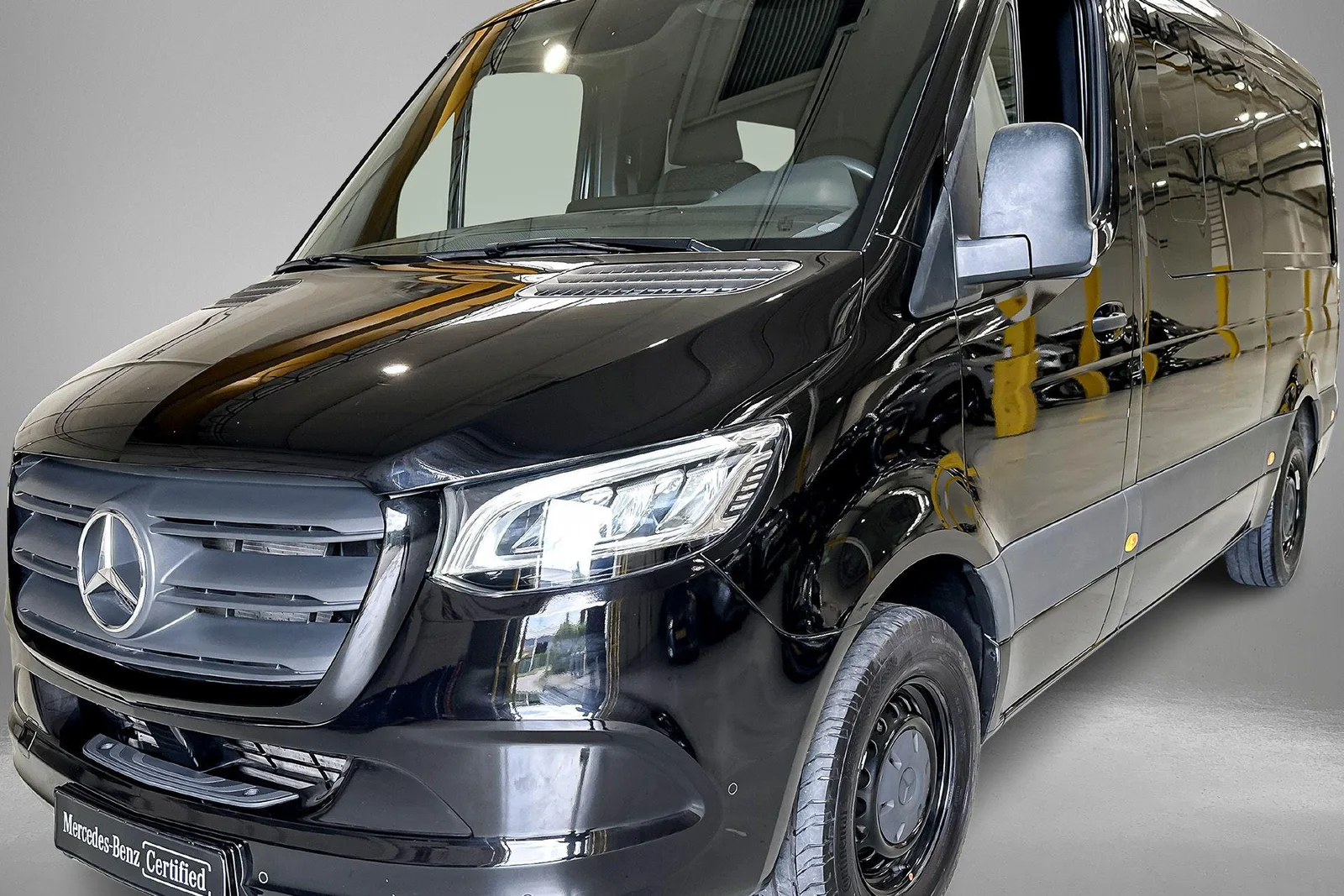 Mercedes-Benz Sprinter (2023) — foto 1