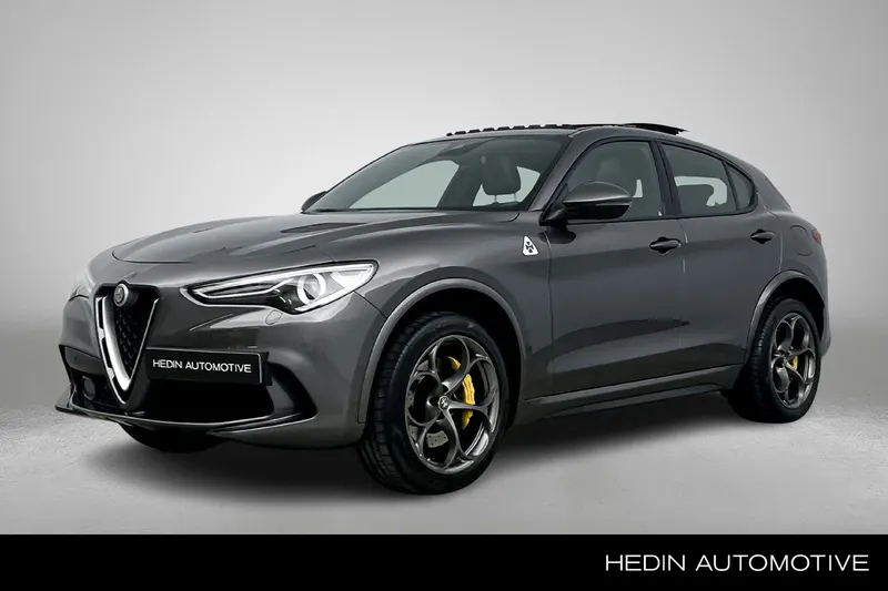 Alfa Romeo Stelvio (2019)