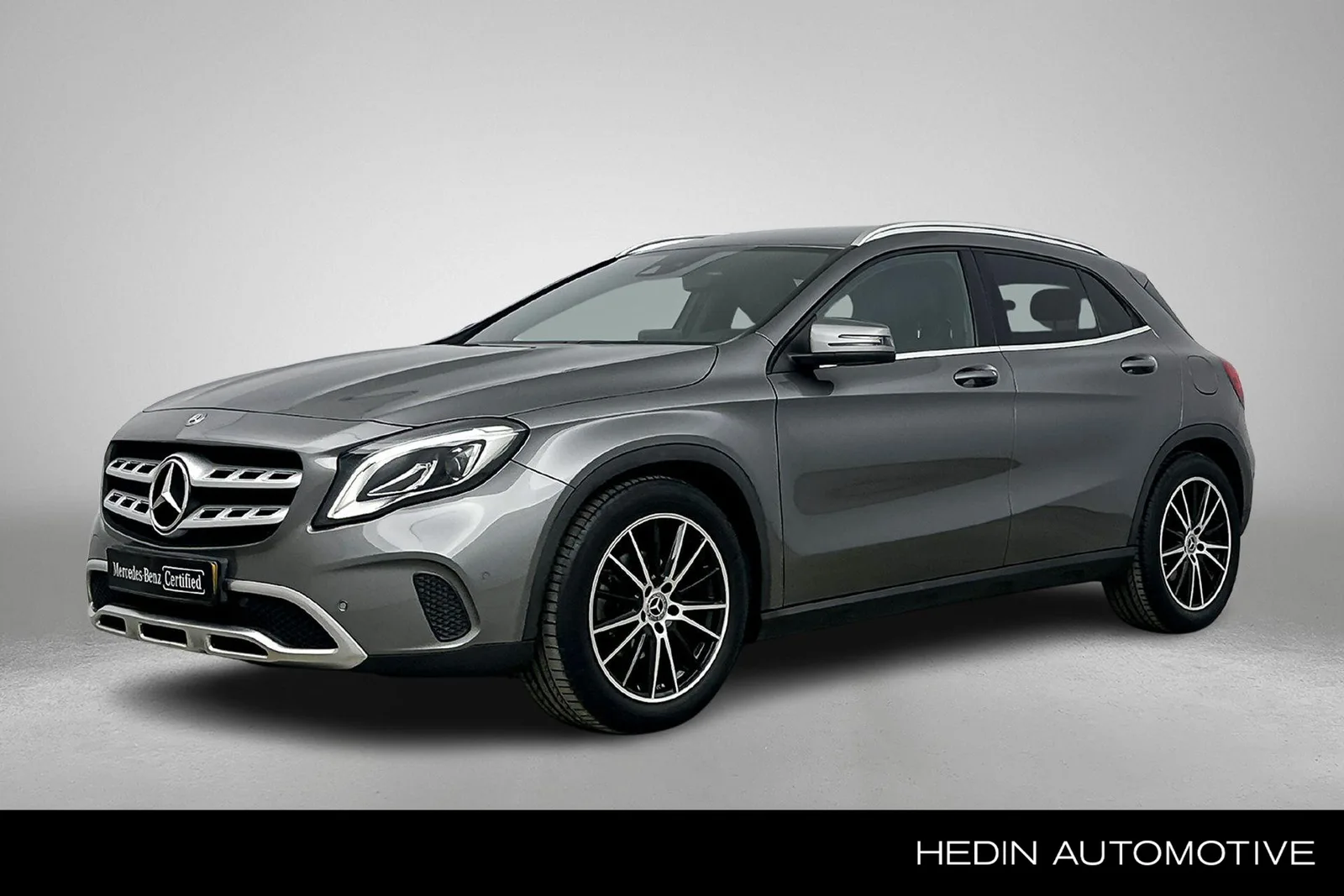Mercedes-Benz GLA (2019) — foto 1