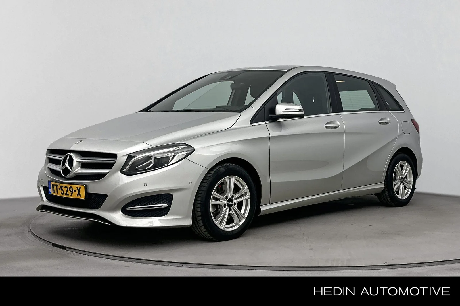 Mercedes-Benz B-Klasse (2016) — foto 1