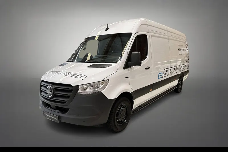 Mercedes-Benz eSprinter (2025)