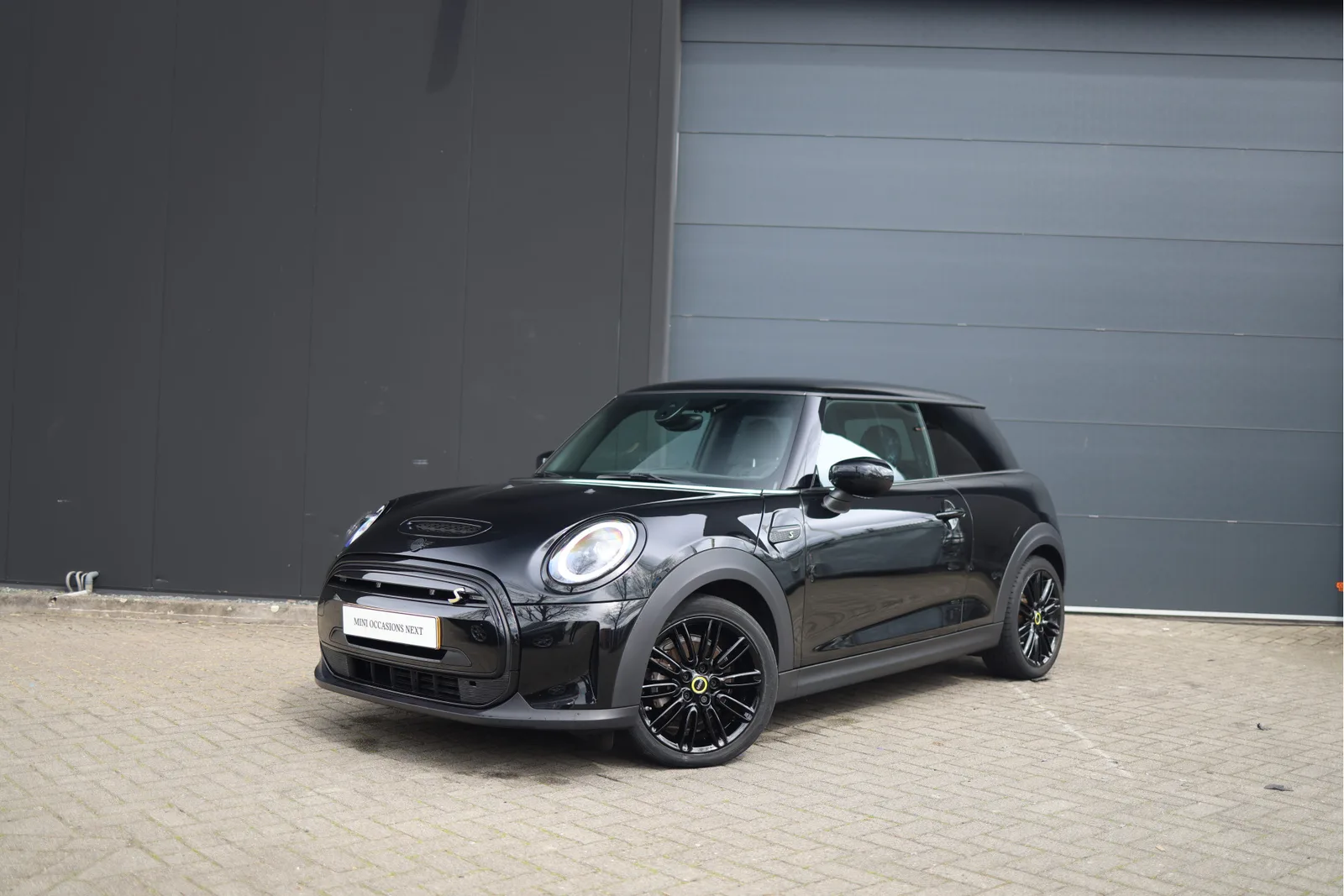 MINI Electric (2023) — foto 1
