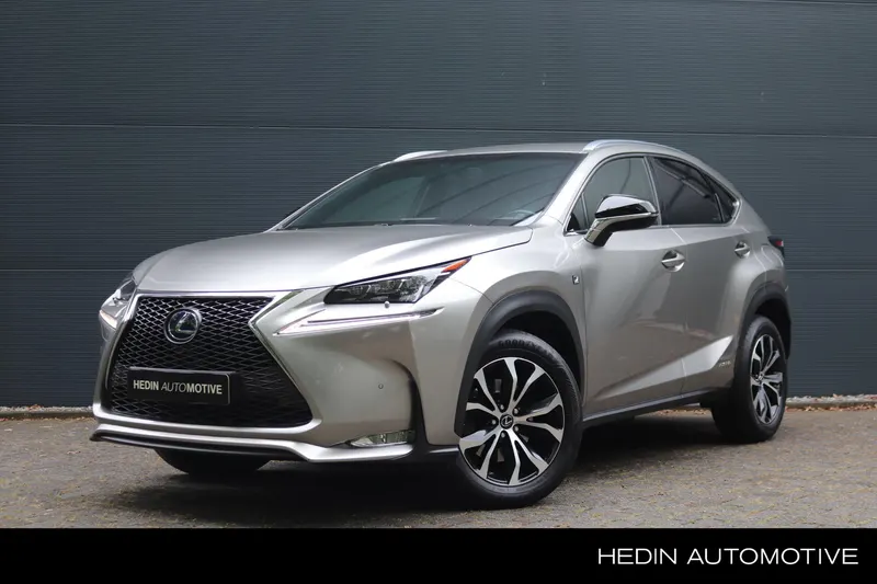 Lexus NX (2017)