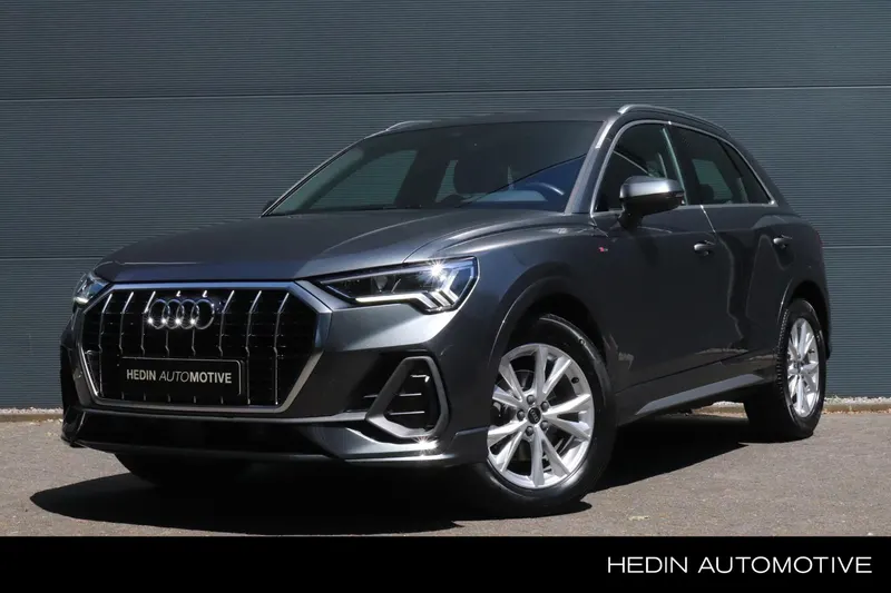 Audi Q3 (2023)
