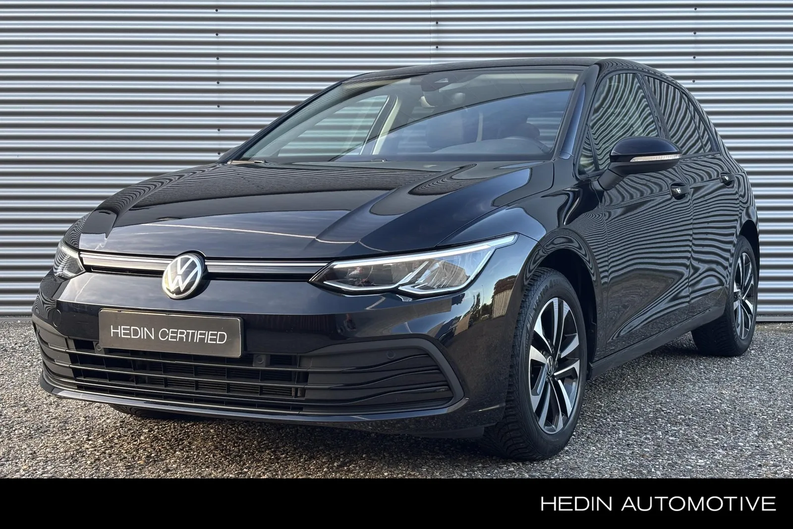 Volkswagen Golf (2021) — foto 1