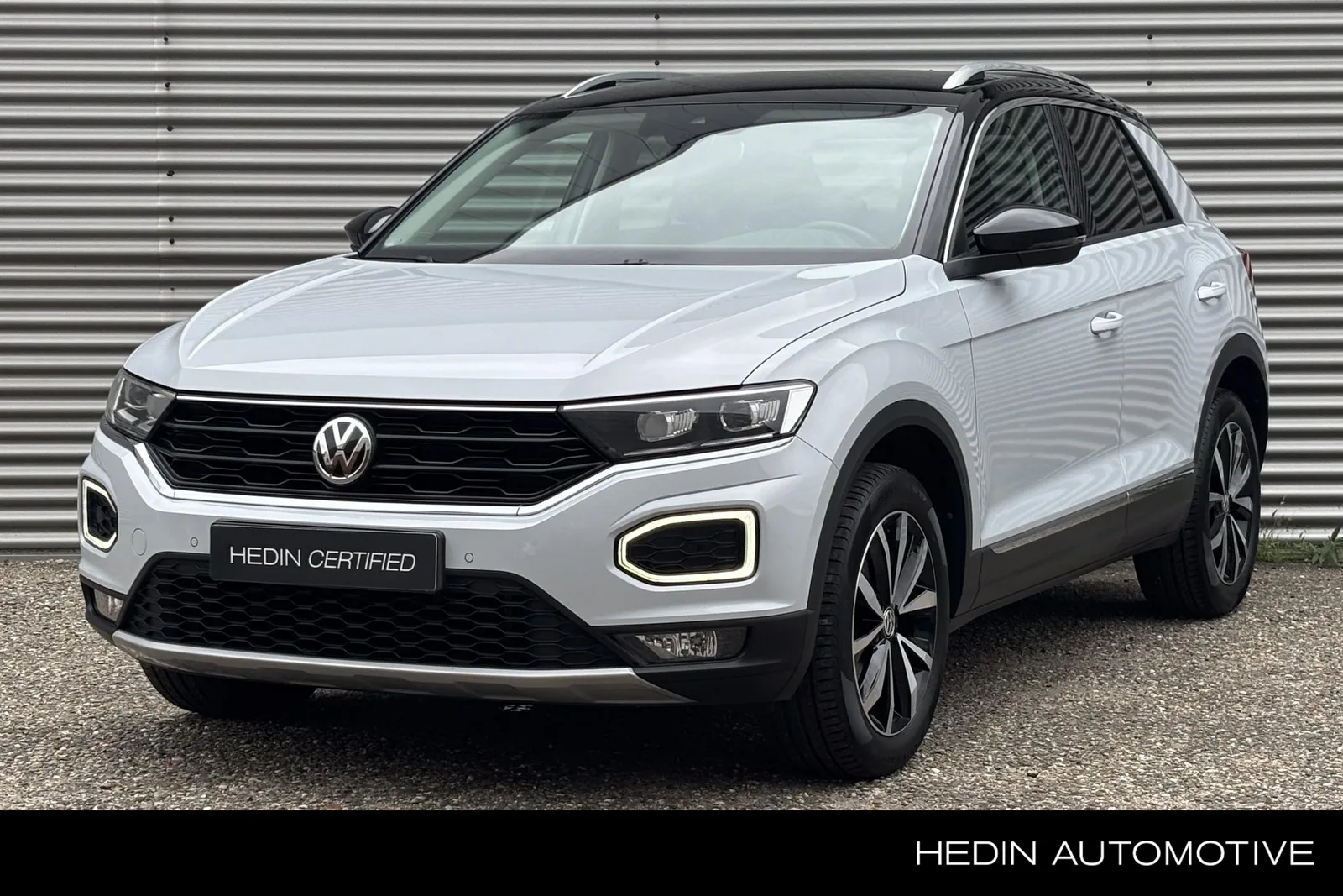 Volkswagen T-Roc (2019) — foto 1