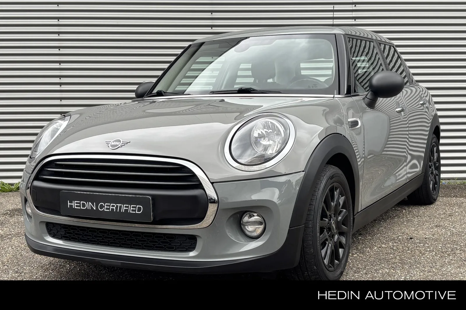 MINI One (2018) — foto 1