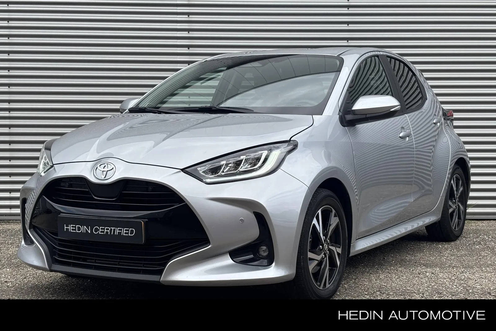 Toyota Yaris (2025) — foto 1