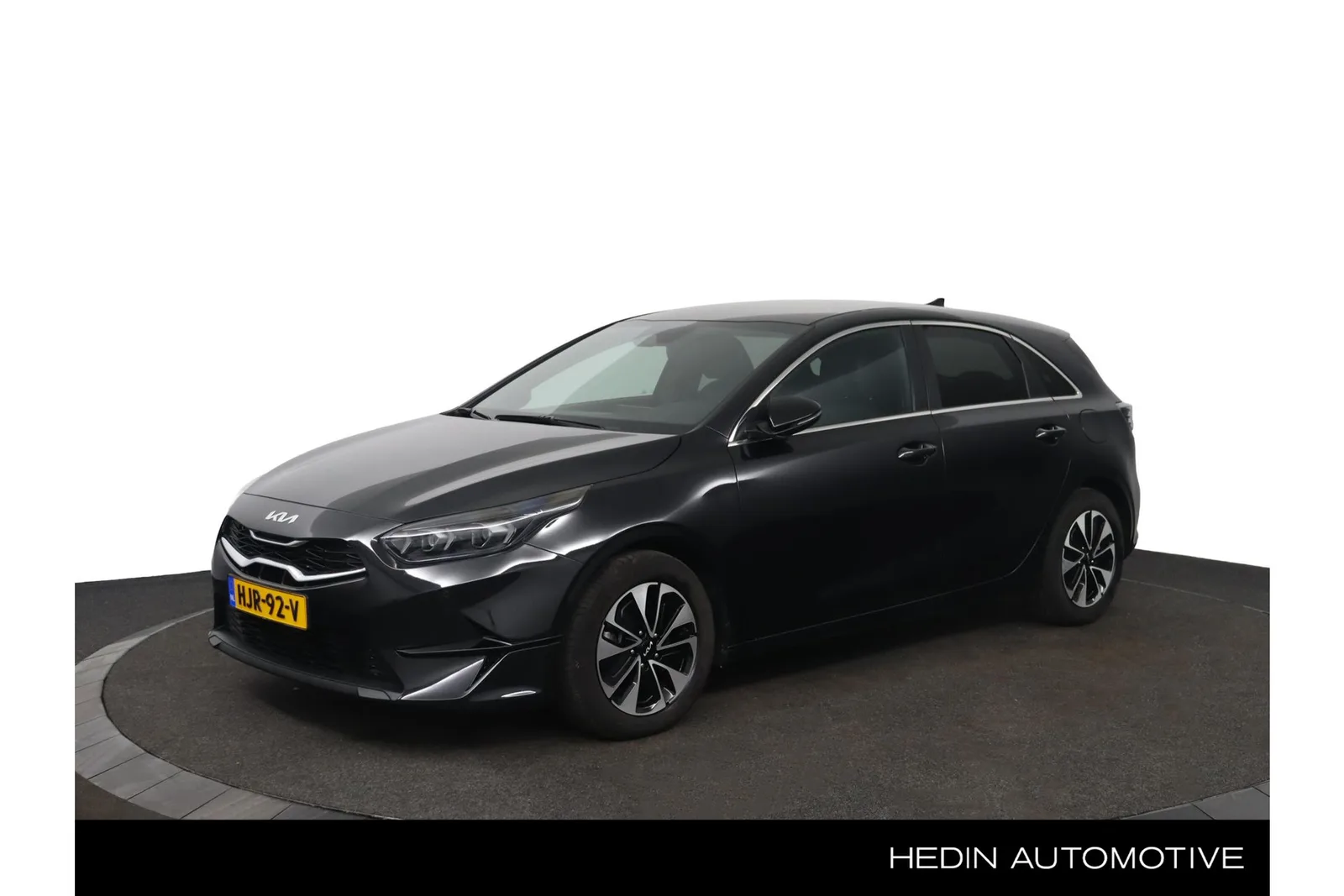 Kia Ceed (2025) — foto 1