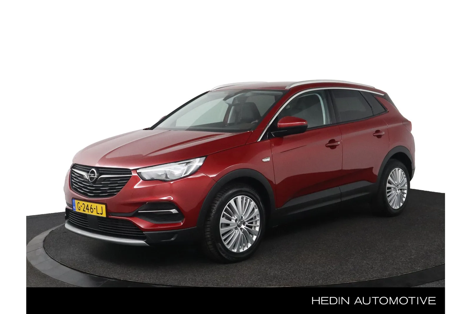 Opel Grandland (2019) — foto 1