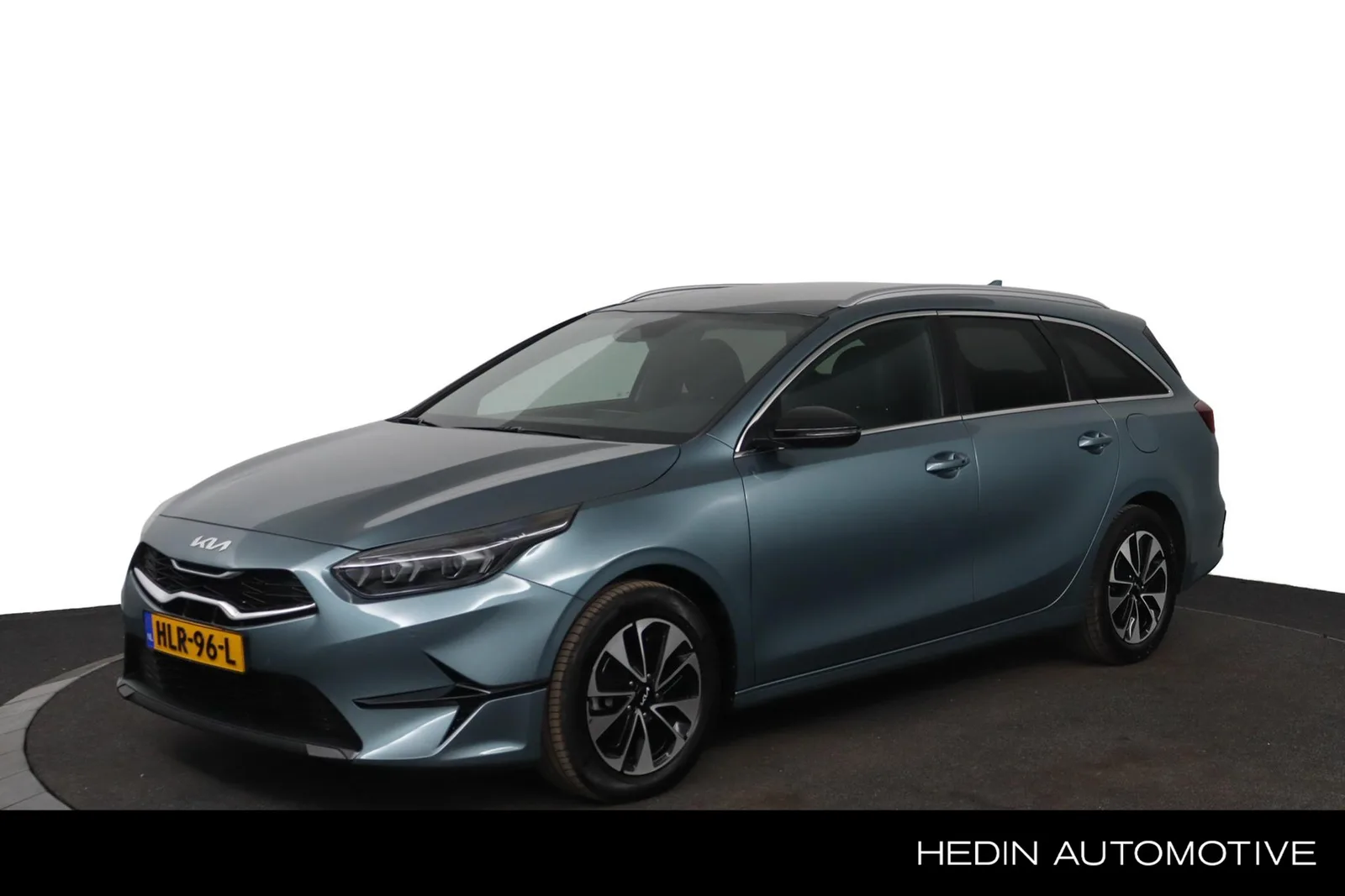 Kia Ceed Sportswagon (2025) — foto 1