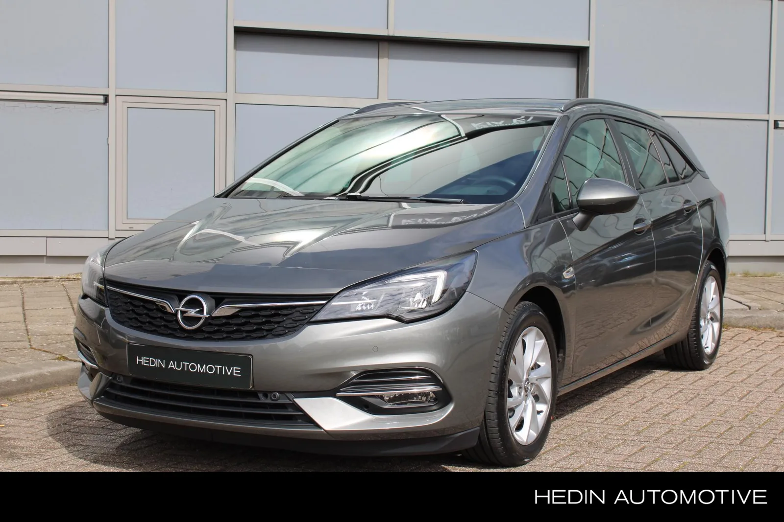 Opel Astra (2020) — foto 1