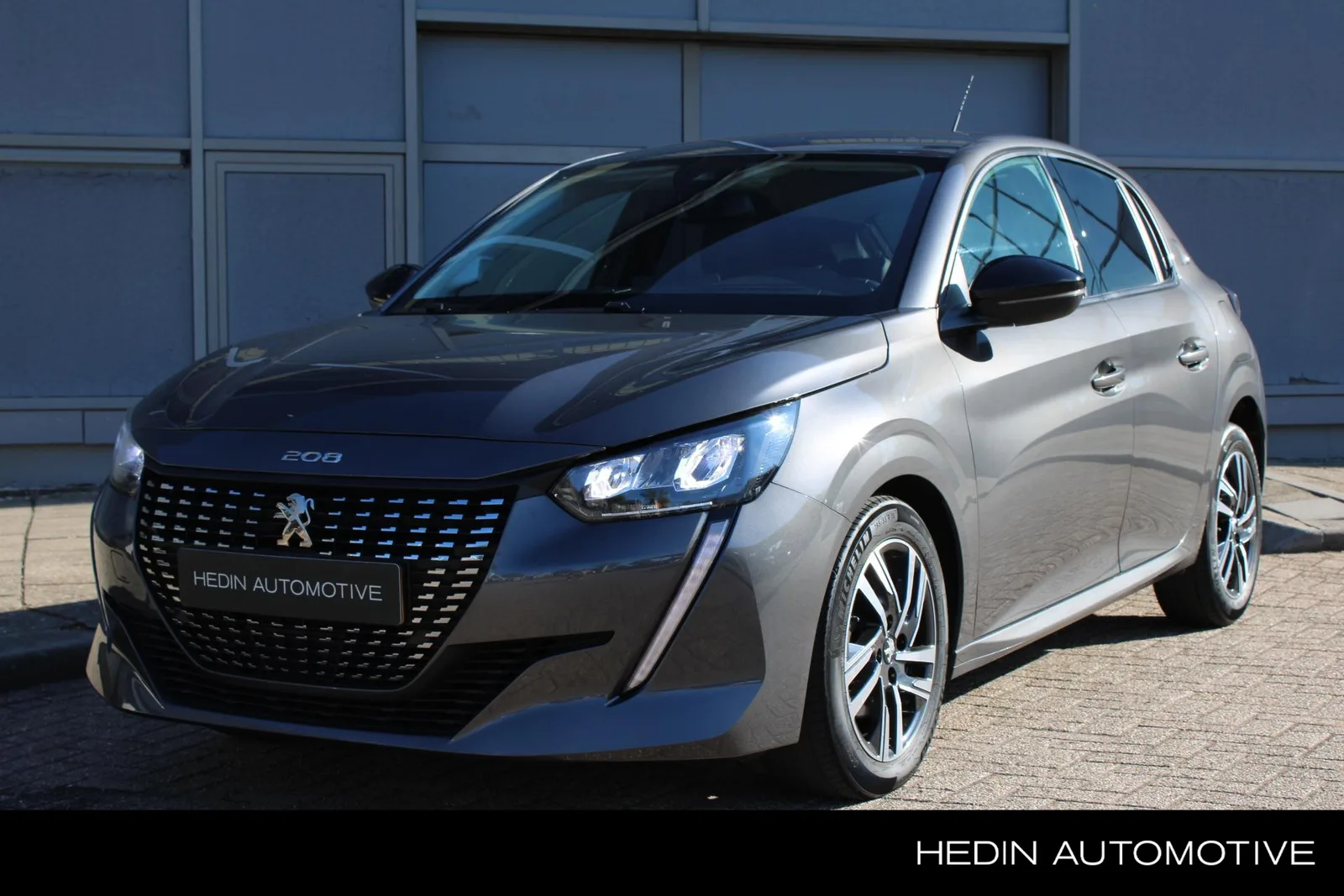 Peugeot 208 (2023) — foto 1