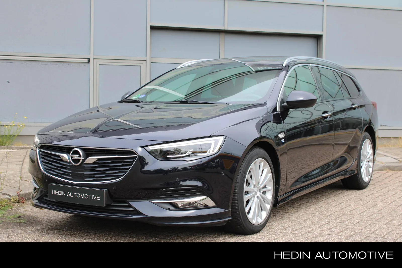 Opel Insignia (2017) — foto 1