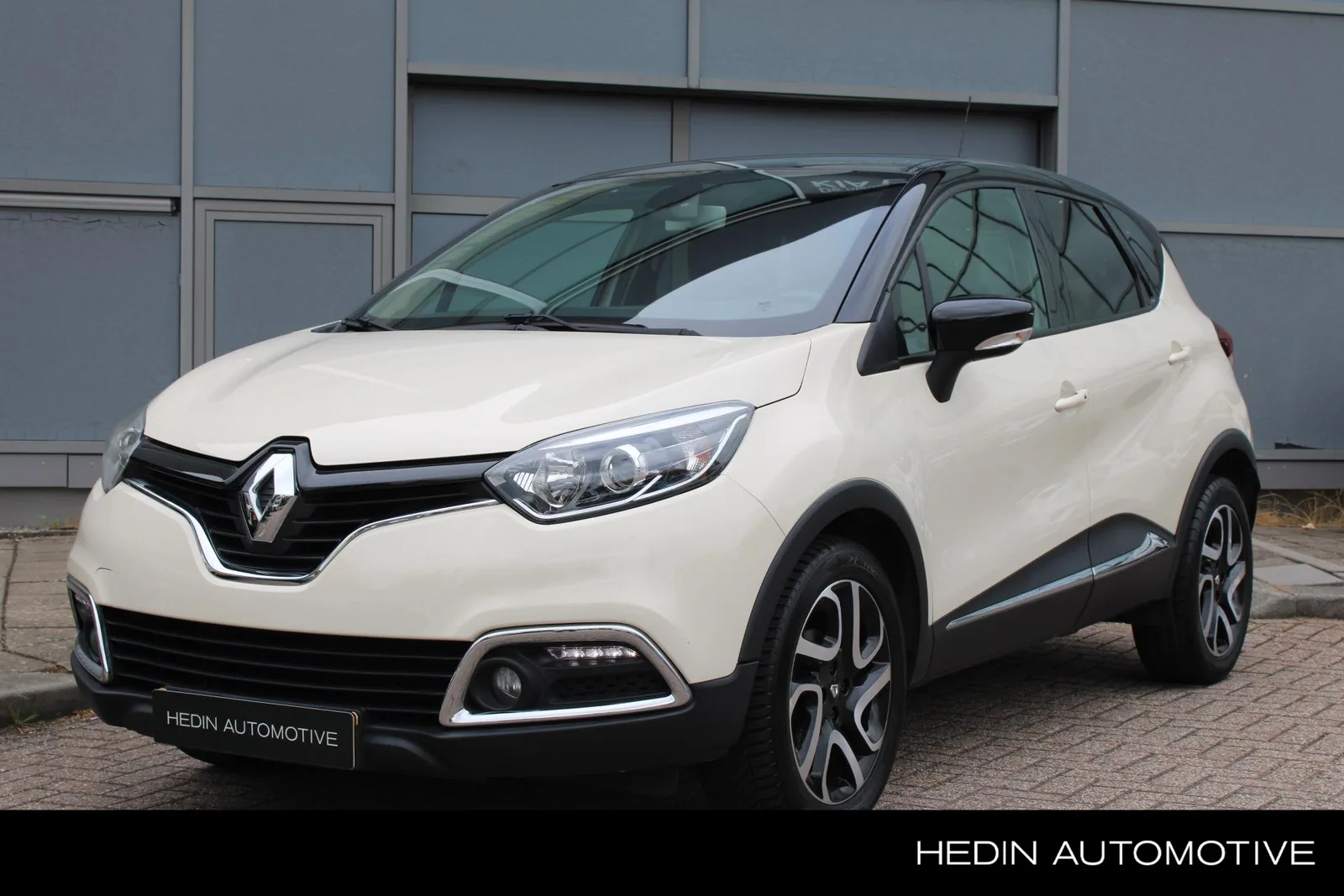 Renault Captur (2015) — foto 1