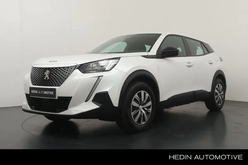 Peugeot e-2008 (2023)