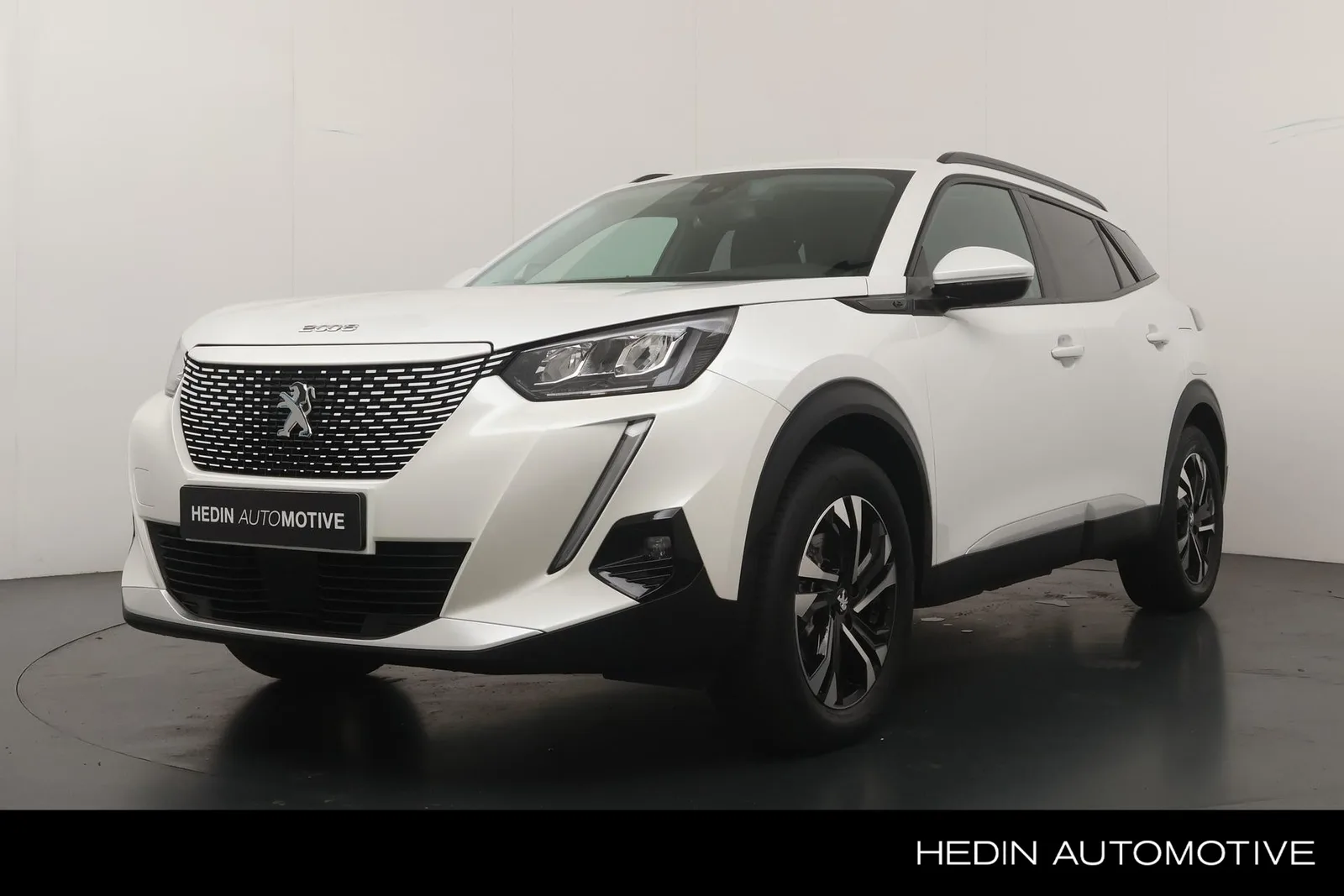 Peugeot e-2008 (2021) — foto 1
