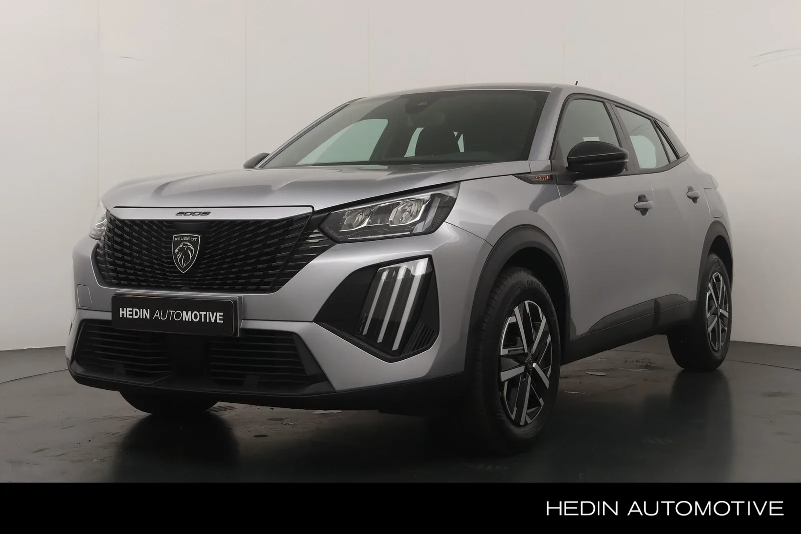 Peugeot 2008 (2025) — foto 1