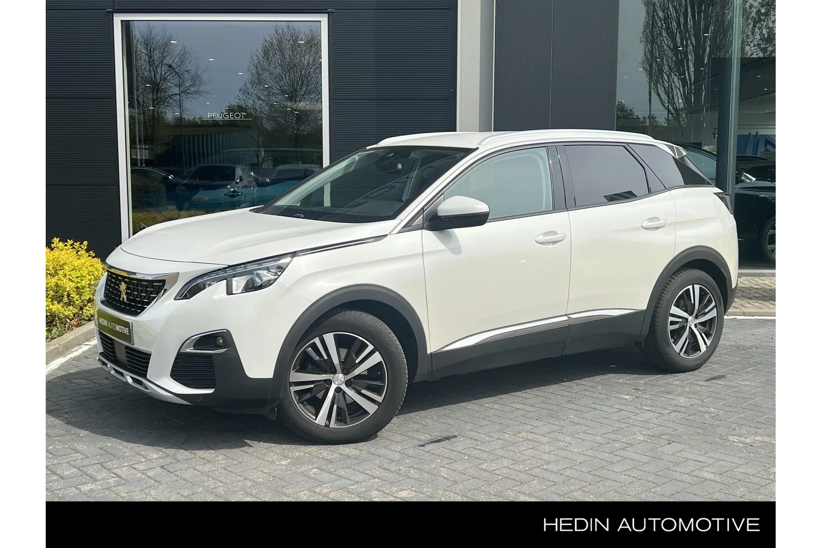Peugeot 3008 (2018) — foto 1