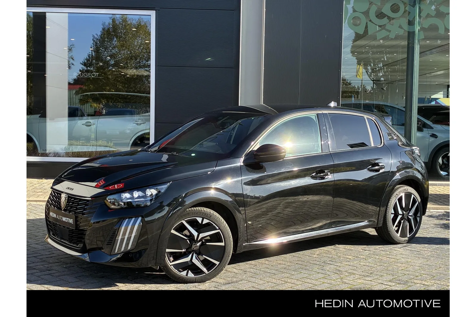 Peugeot 208 (2025) — foto 1