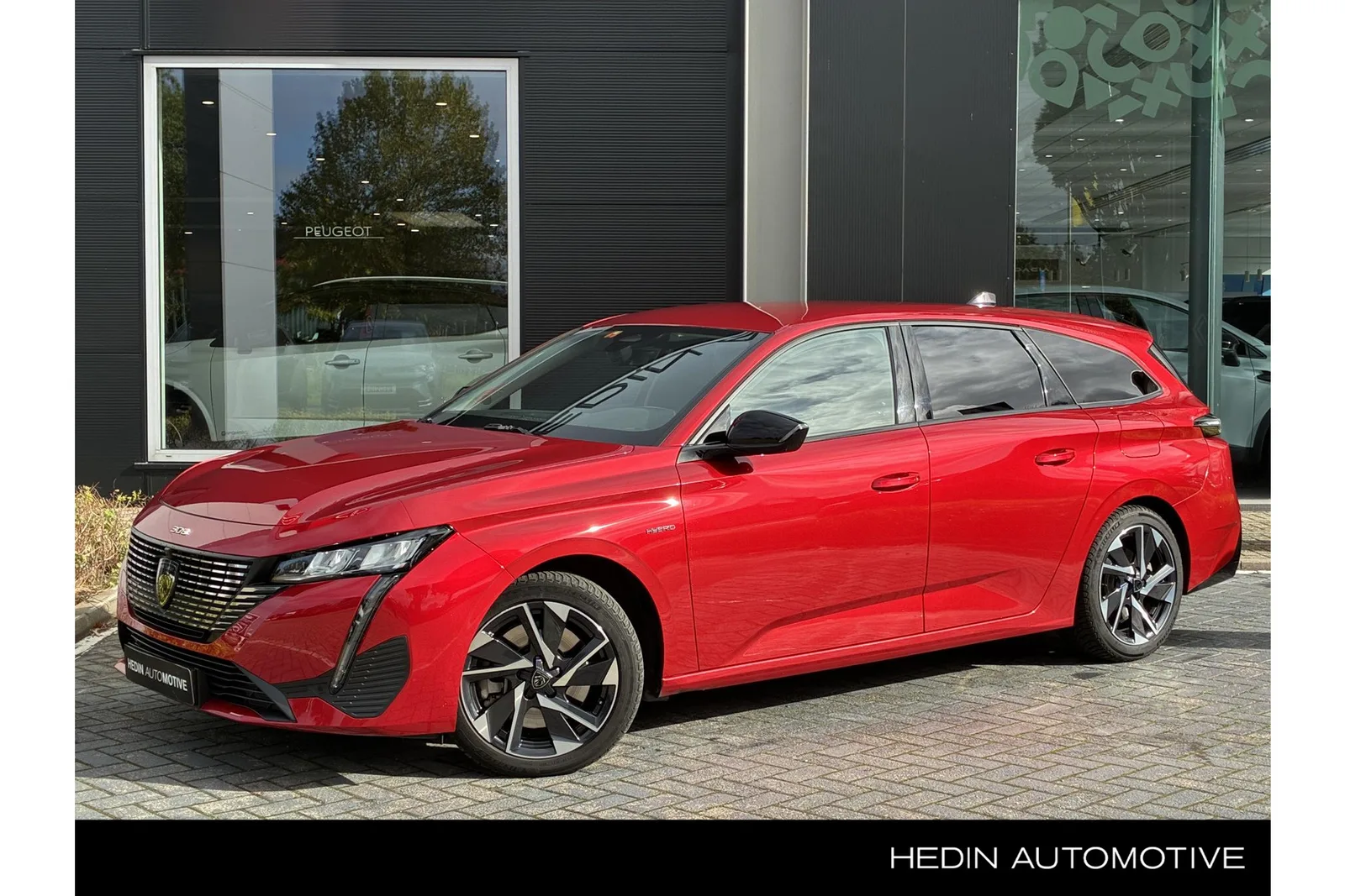 Peugeot 308 (2022) — foto 1