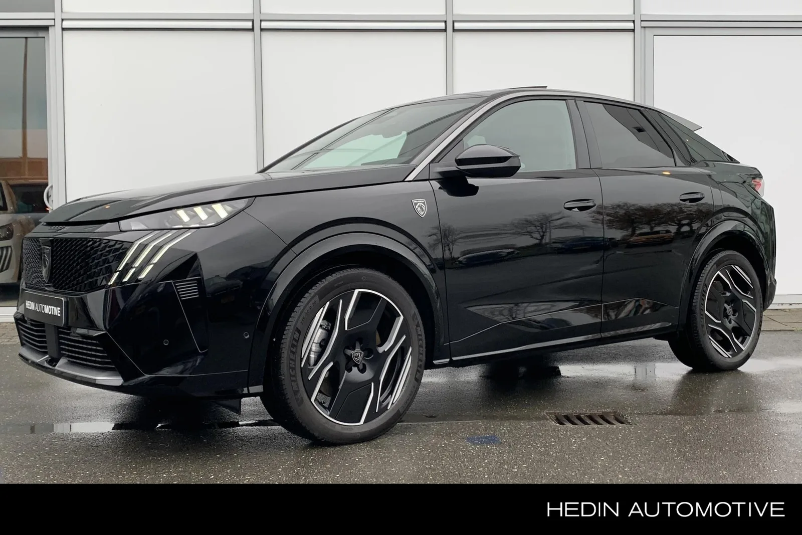 Peugeot e-3008 (2025) — foto 1