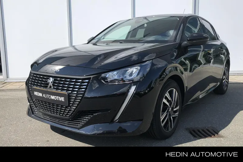 Peugeot 208 (2023)
