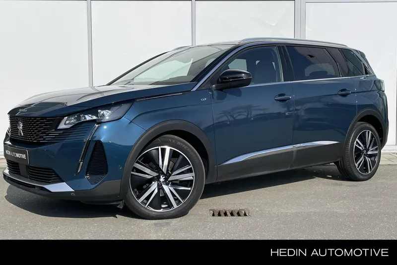 Peugeot 5008 (2021)