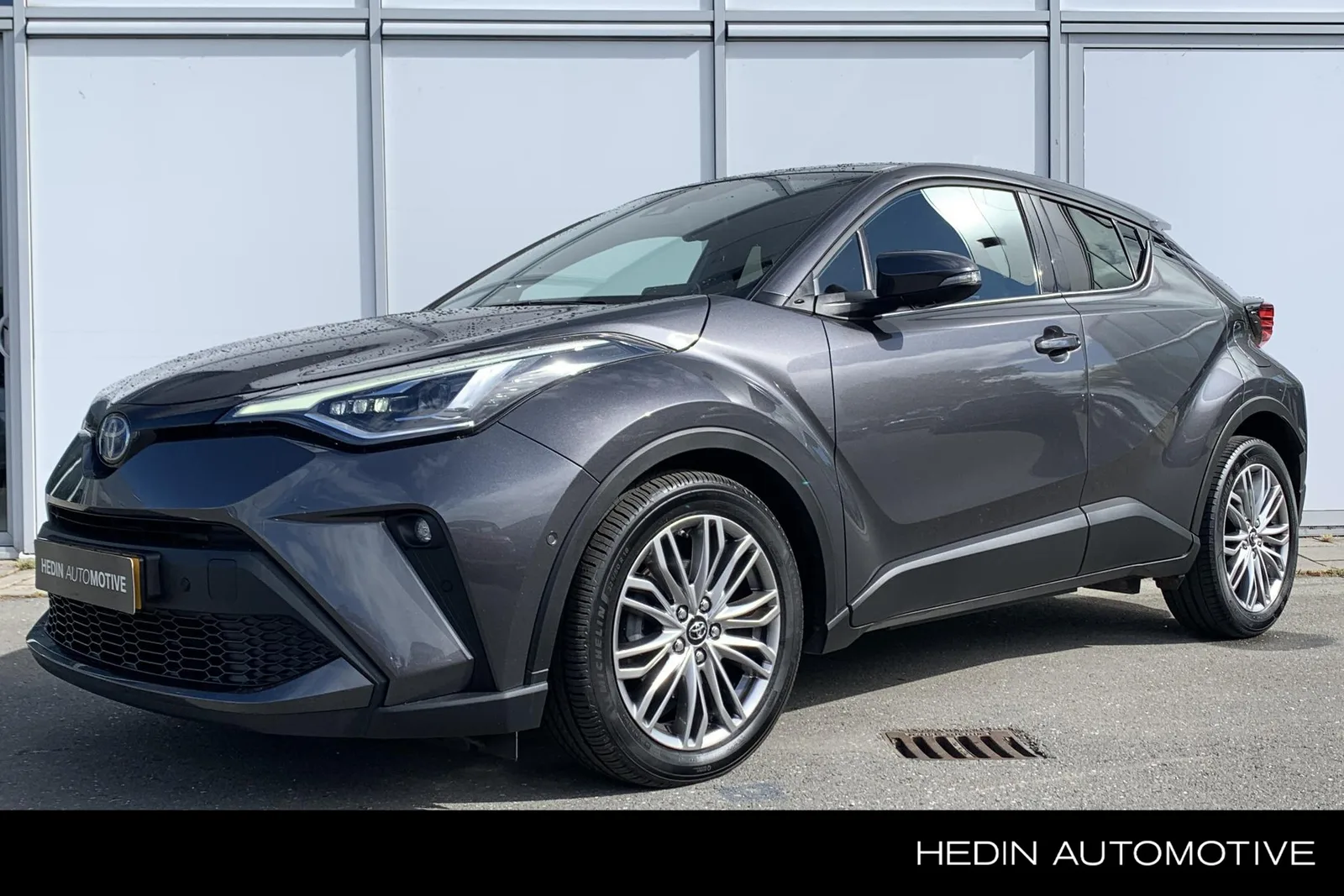 Toyota C-HR (2024) — foto 1