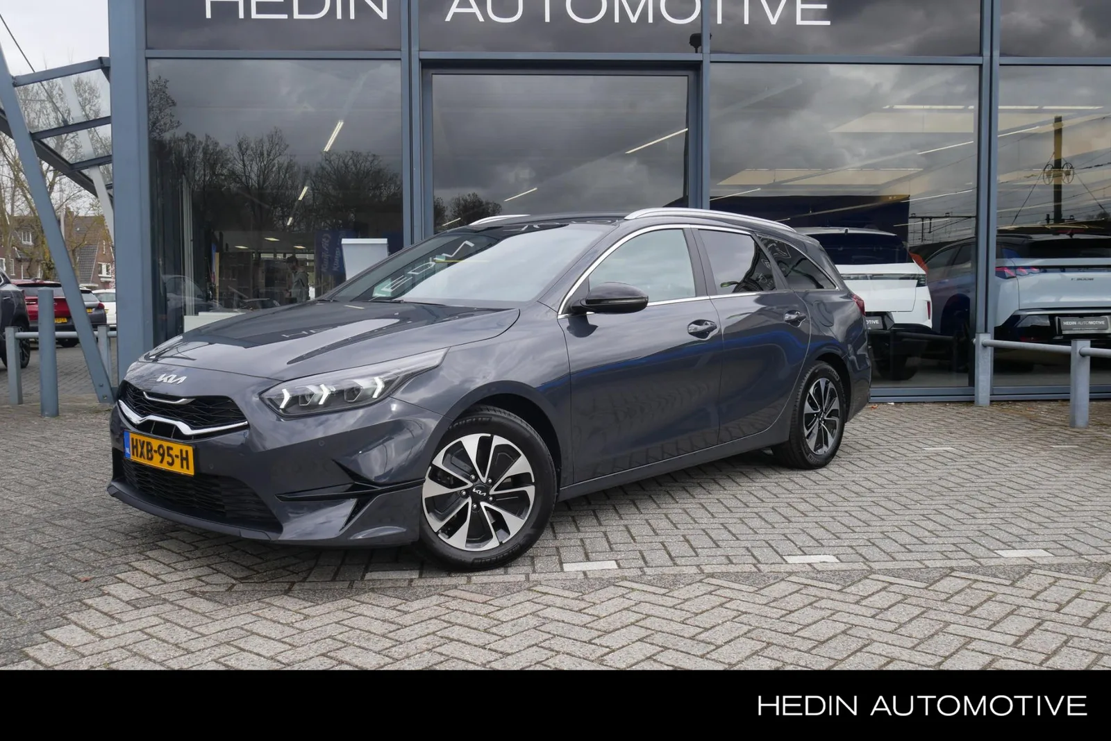 Kia Ceed Sportswagon (2025) — foto 1