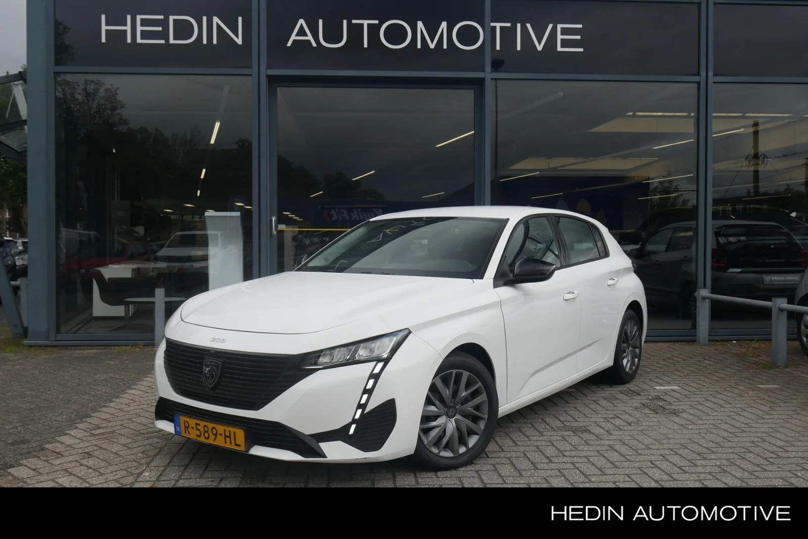 Peugeot 308 (2022) — foto 1
